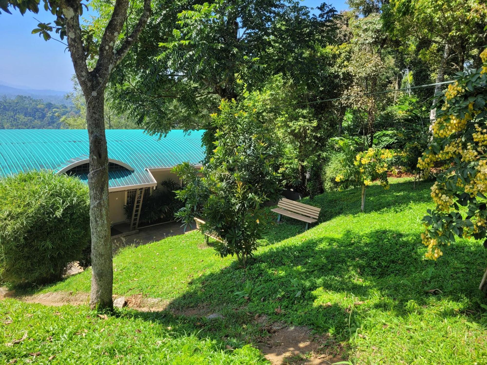 Windale Resorts Pooppara Exterior foto